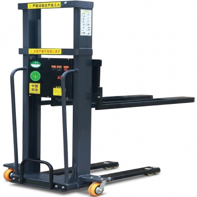 Truck-mounted forklift
